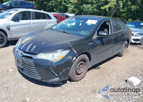 2016 Toyota Camry Hybrid Le z USA, uszkodzony, nr VIN 4T1BD1FK1GU191776